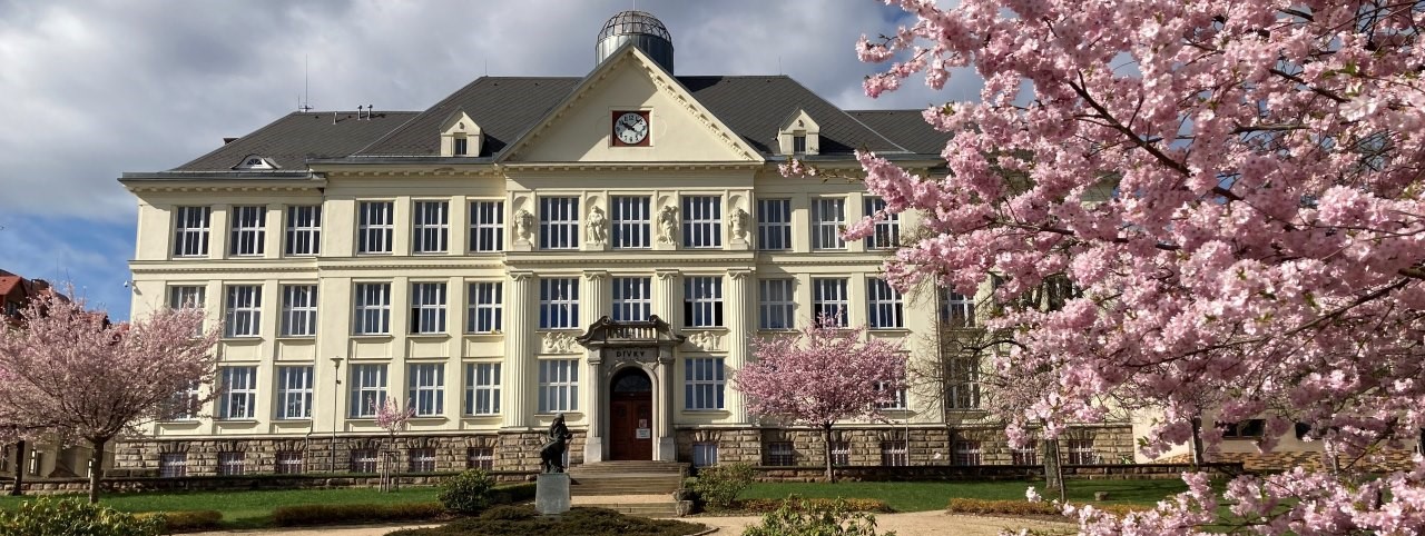 Základní škola v Lomnice nad Popelkou